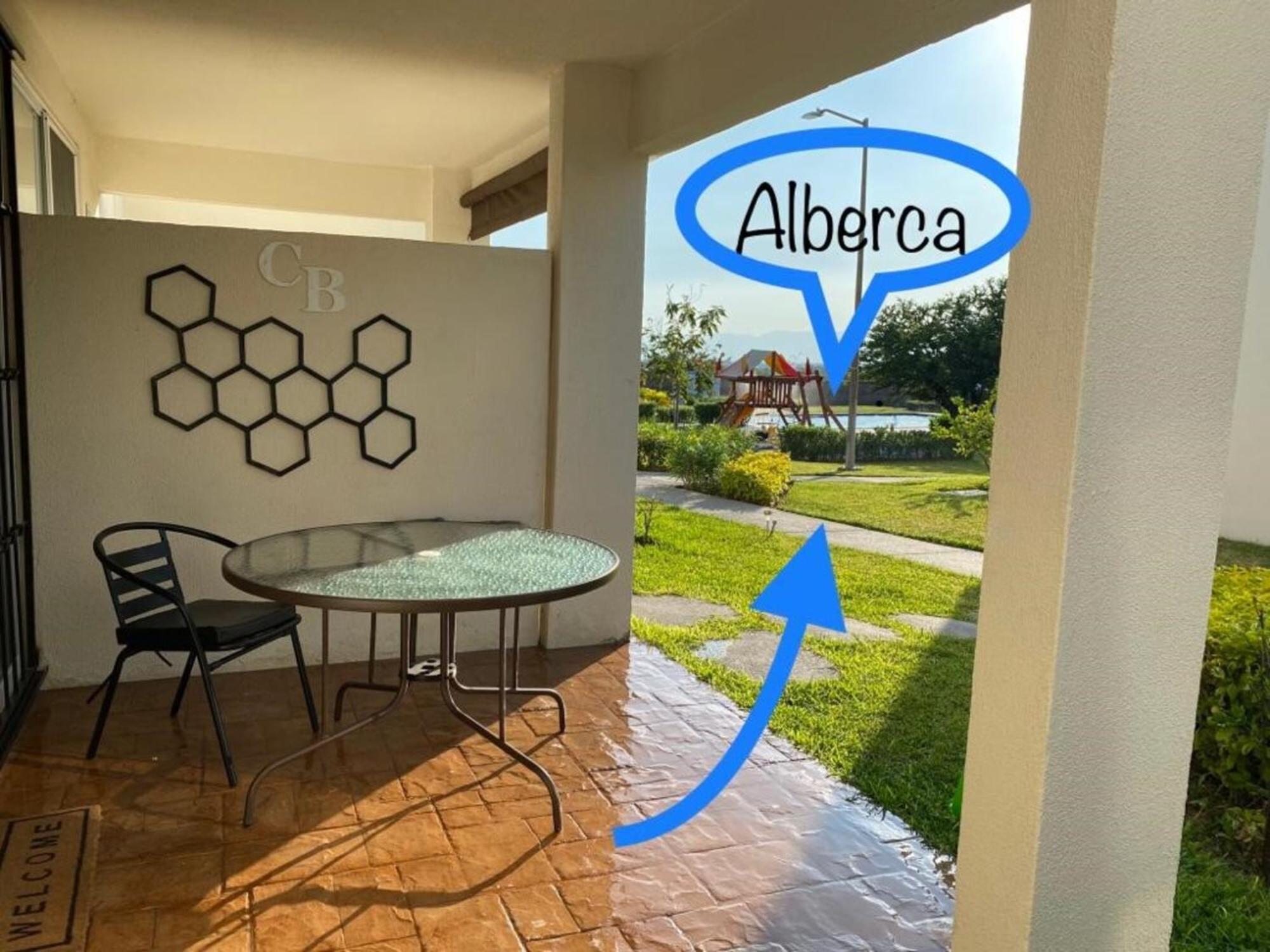 绍其德贝克Casabonita Ii, Pie Alberca, Airac别墅 外观 照片